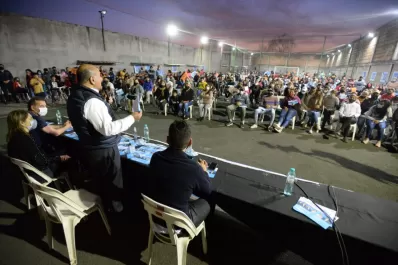 Manzur, en Amalia: el 12 de septiembre se define el rumbo de Tucumán