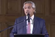 Fernández: No voy a firmar con el FMI algo que dañe a los argentinos