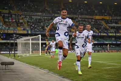 Tucu Correa debutó en Inter con dos goles ante Hellas Verona