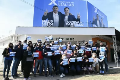 El Gobernador encabezó una capacitación para fiscales de mesa en el barrio San Ramón Nonato