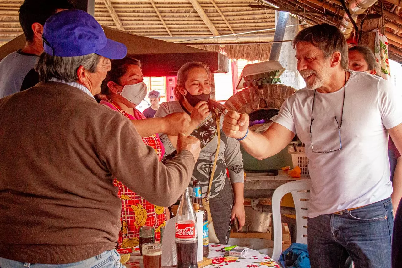 Ricardo Bussi, en la Feria de Simoca.