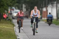 Andar en bicicleta, el ejercicio ideal para retomar la actividad física tras superar un cuadro de covid-19
