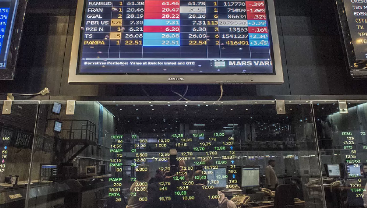 EN CABA. Sede de la Bolsa de Comercio de Buenos Aires.