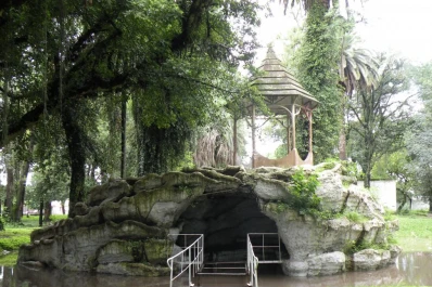 “No hay registro de que Carlos Thays haya hecho el parque de Santa Ana”