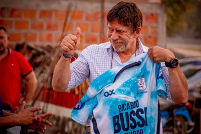 Ricardo Bussi recorrió la Costanera para impulsar el deporte en los jóvenes