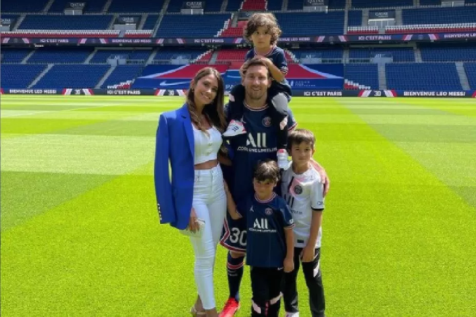 Thiago y Mateo Messi ya están inscriptos en las infantiles del PSG