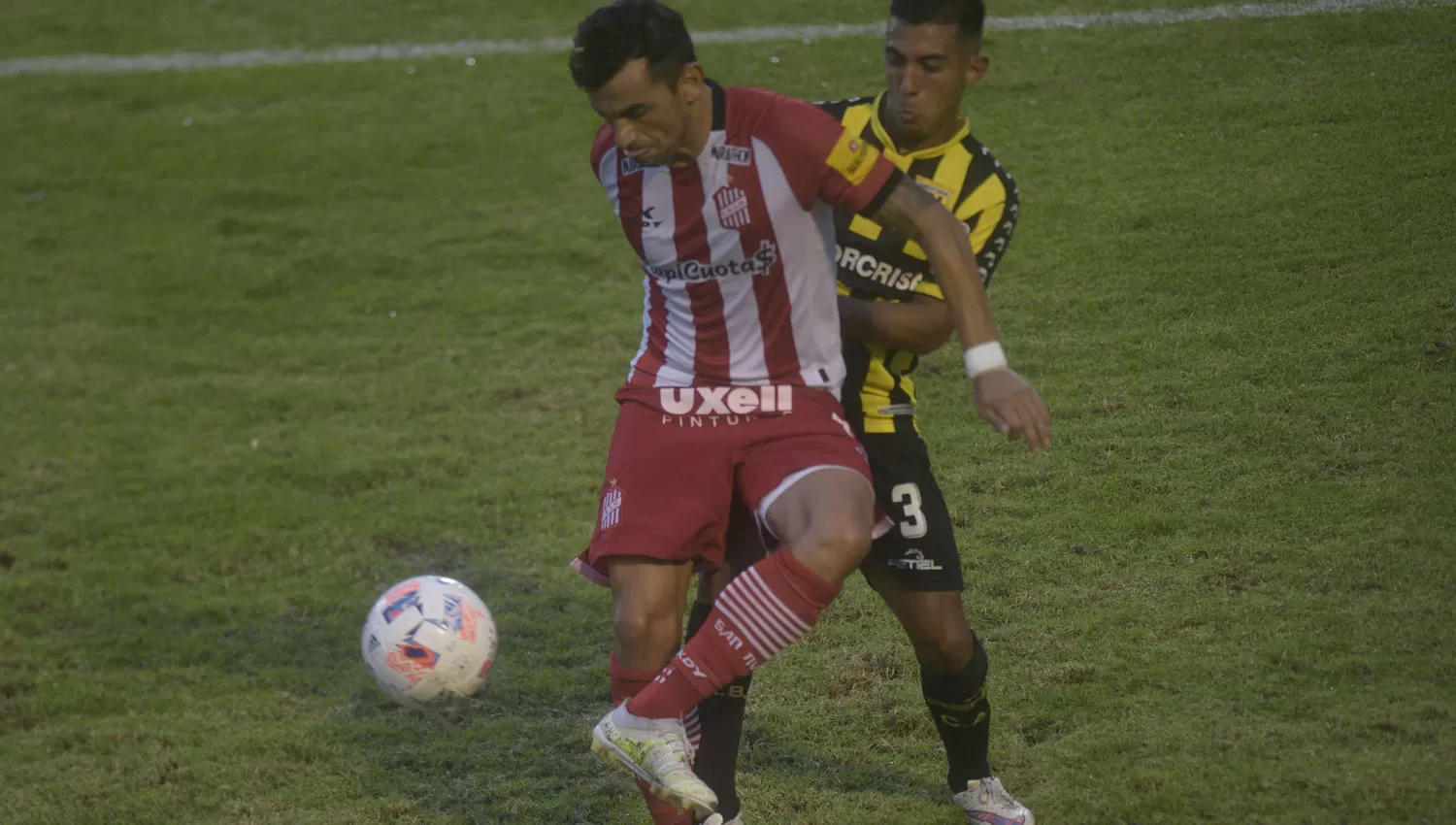 ÚLTIMA VEZ. San Martín y Almirante Brown igualaron 2 a 2 en La Ciudadela, el día del debut de Pablo De Muner como DT Santo.