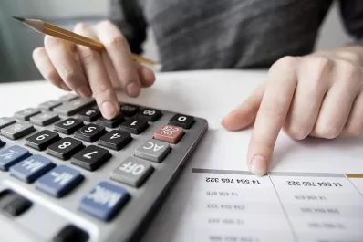 Qué pasaría con el salario si sube el piso de Ganancias
