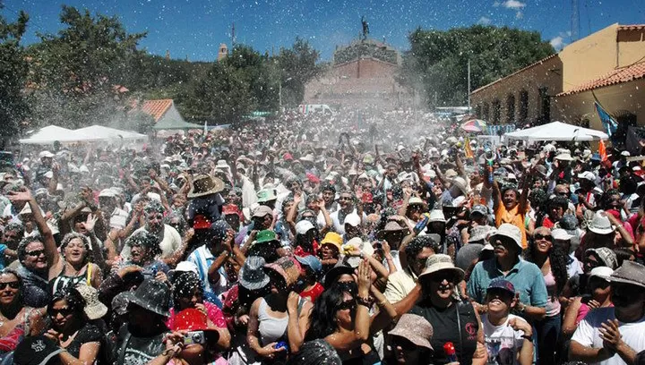 TRADICIÓN. El carnaval jujeño, un clásico que vuelve. 