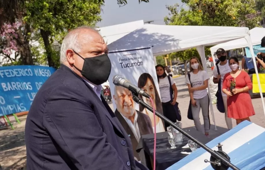 FEDERICO MASSO. Visitó la ciudad de Aguilares para llevar su propuesta electoral.