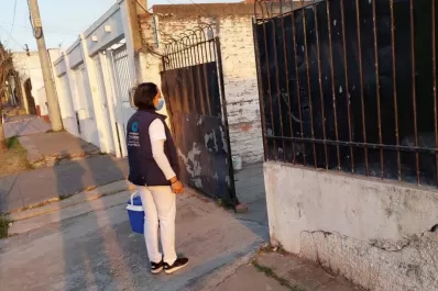 Irán casa por casa para ofrecer vacunarse