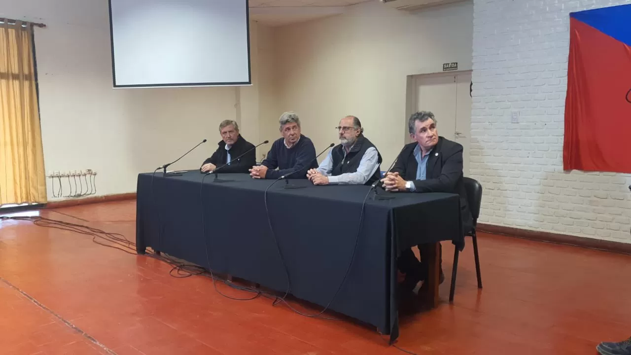 Foto tomada de Twitter: @CRAprensa