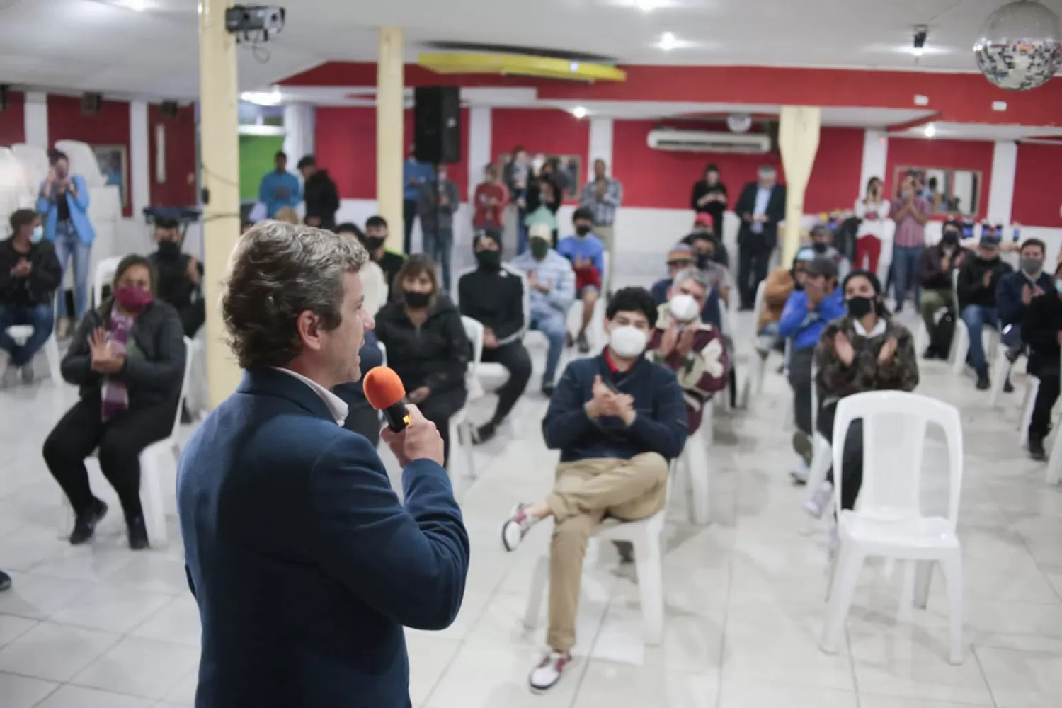 Campero: Nuestra campaña es con la gente, ni con el aparato ni con la rosca