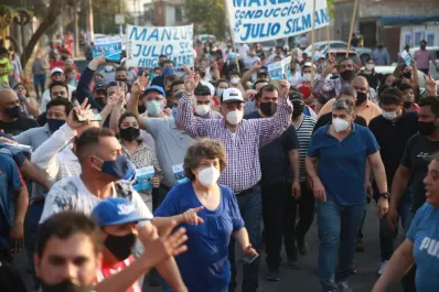 Manzur recorrió Alderetes con los vecinos