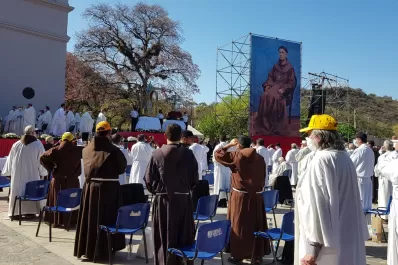 Videos: tras la lectura del decreto del Papa, fray Mamerto Esquiú ya es beato