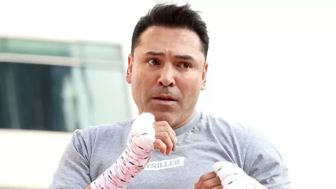 Oscar de la Hoya contrajo coronavirus y deberá posponer su regreso al ring