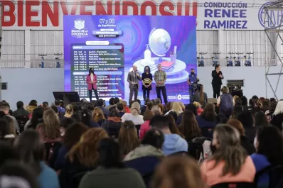 Inició la Semana de la Docencia: capacitarán a 20.000 educadores tucumanos