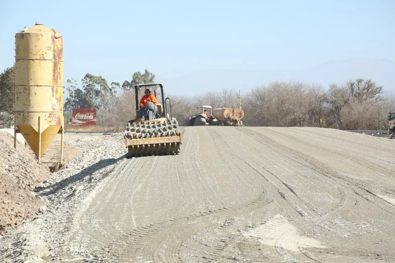 Avanza la construcción de un nuevo acceso a Trancas