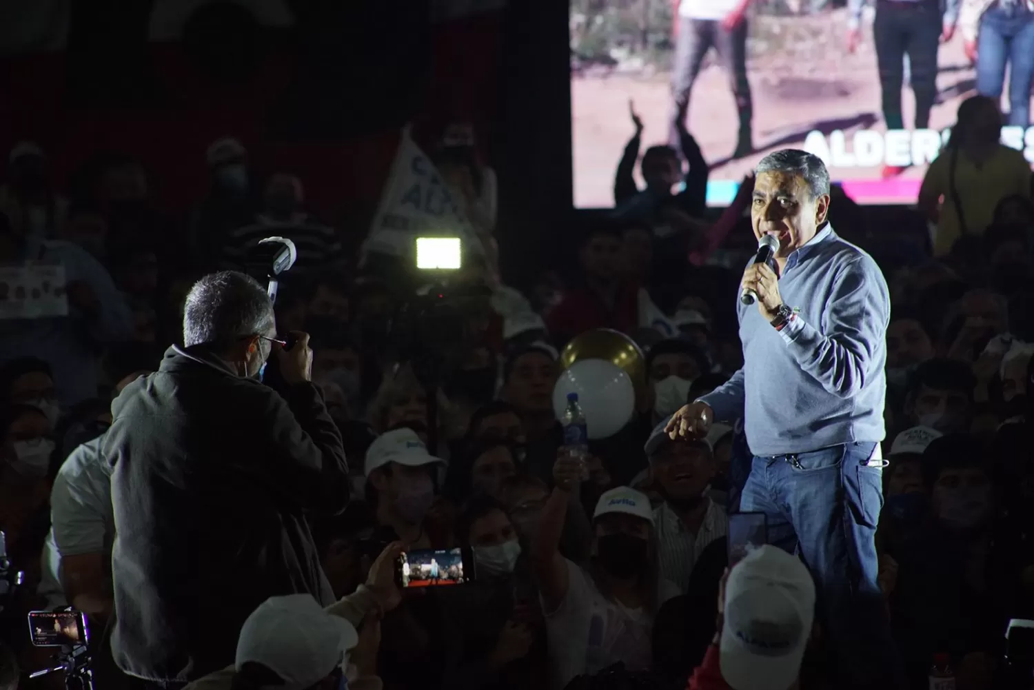 Alfaro, durante el cierre de campaña: hemos recorrido la provincia de norte a sur, de este a oeste