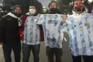 La pasión por el regreso de la Selección, y del público, al Monumental