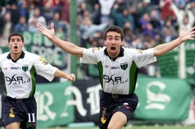 La pelota, la medicina y la pluma: historias de superación, y de dolor