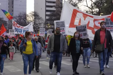 El MST cerró la campaña con una marcha