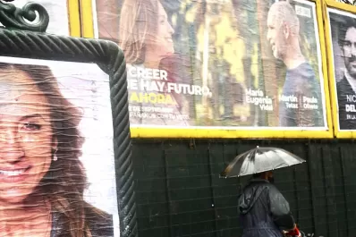 PASO 2021: sólo en el 17% de las encuestas registradas ante la Justicia se indica quién las pagó y cuánto costaron