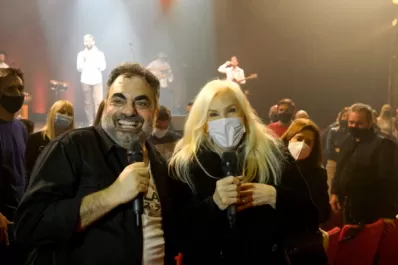 Susana Giménez fue al teatro en su primera salida desde que volvió al país