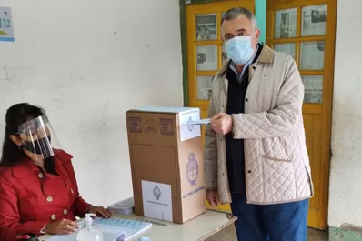 Jaldo: Quien pone y saca funcionarios es la gente