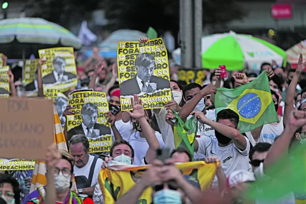 El retroceso de Bolsonaro decepciona a sus seguidores