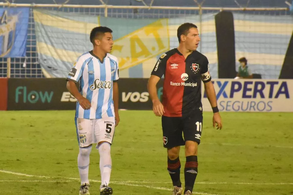 DESPLIEGUE. Bustos había demostrado que puede jugar en primera. 