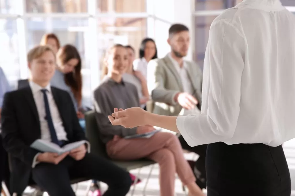 ¿Cómo gestionar de forma eficiente los conflictos en tu equipo de trabajo?    