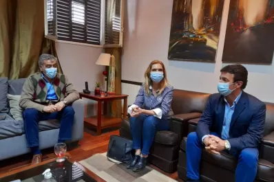 Cumbre de “Juntos”: Sánchez aludió al encuentro y se reunió con congresistas radicales