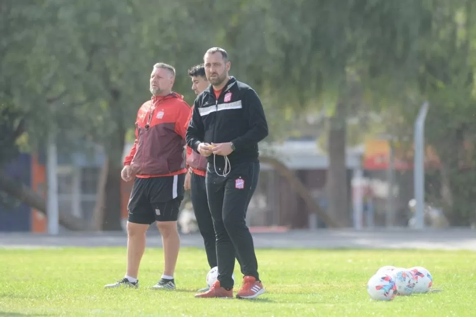 CON LA MIRA EN EL PRÓXIMO RIVAL. “Belgrano es un equipo que tiene muchísima jerarquía, con buenos jugadores y que venía de una gran racha”, dijo De Muner. 