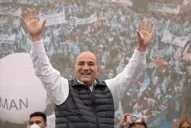 Manzur, en favor de Alberto