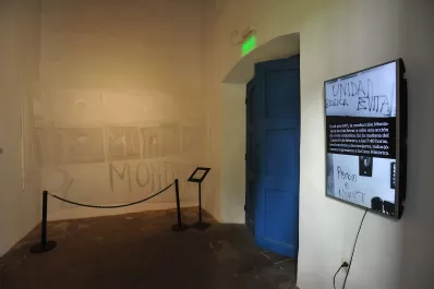 “Revés de trama” en la Casa Histórica: la sombra de la randa produce monstruos