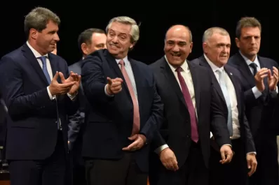 La pregunta que se hacen los tucumanos: con Manzur en la Nación, ¿quién gobernará la provincia?