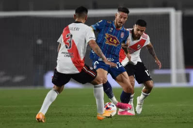 River tuvo que trabajar para ganarle a Arsenal en el Monumental