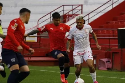 Indepediente obtuvo una victoria clave ante Huracán en el Tomás Ducó