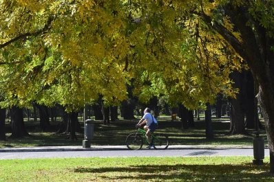 Tucumán tendrá un domingo caluroso, pero mañana volverían las lluvias