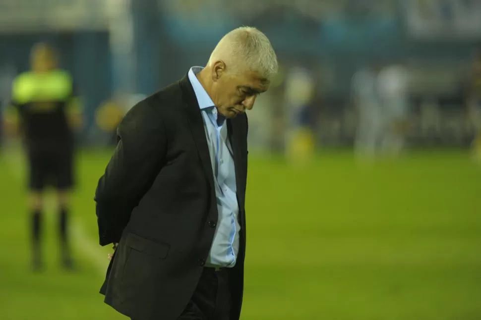 DIFICULTADES. “ODF” no ocultó su preocupación por el nivel del equipo. 