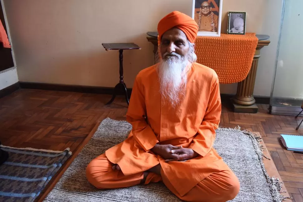 DE REGRESO. Dada Sumitananda vino por primera a la provincia cuando tenía 28 años, y ahora vuelve con 74 años, una vida dedicada a lo espiritual. LA GACETA / FOTOs DE Analía Jaramillo