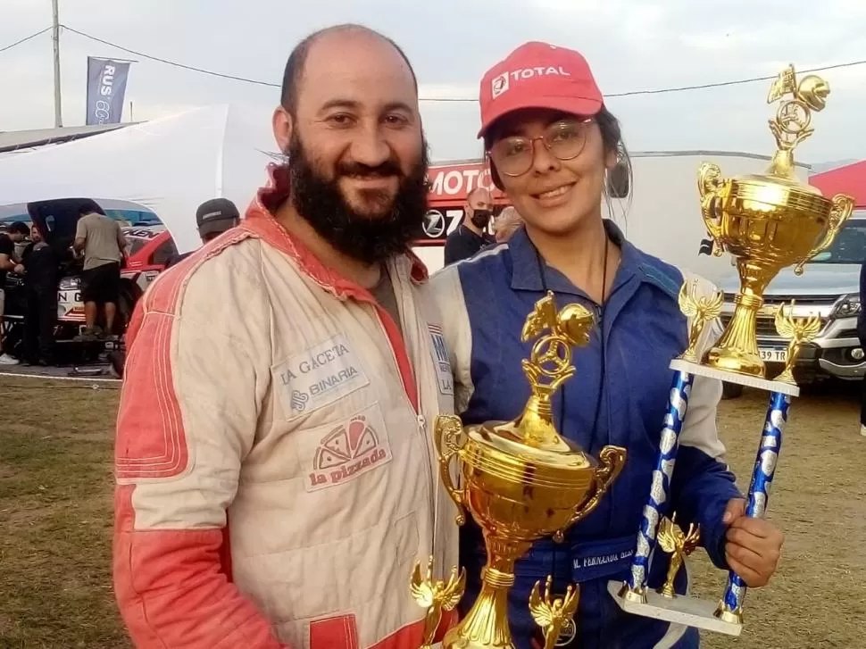 ÉXITO. Alejandro y María Fernanda ganan en la vida y en los caminos de tierra. LA GACETA / FOTO DE INÉS QUINTEROS ORIO