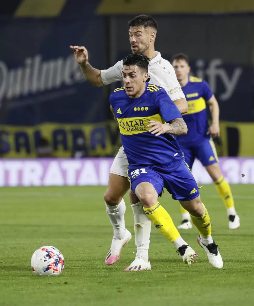 FIGURA. Cristian Pavón llegará en un gran nivel al clásico del domingo con River. CABJ