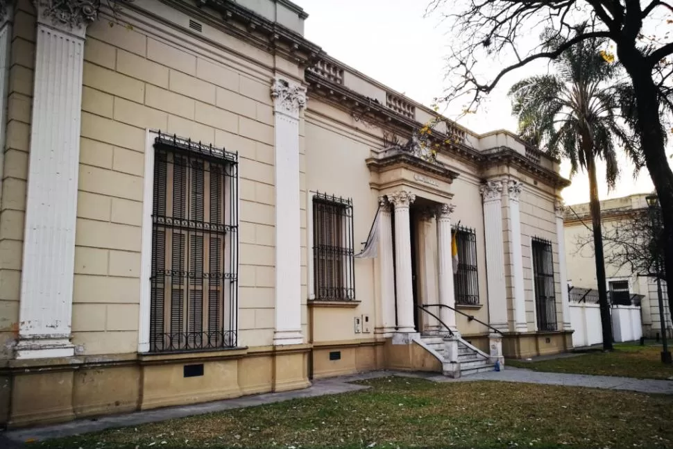 SEDE DEL ARZOBISPADO DE TUCUMÁN. 