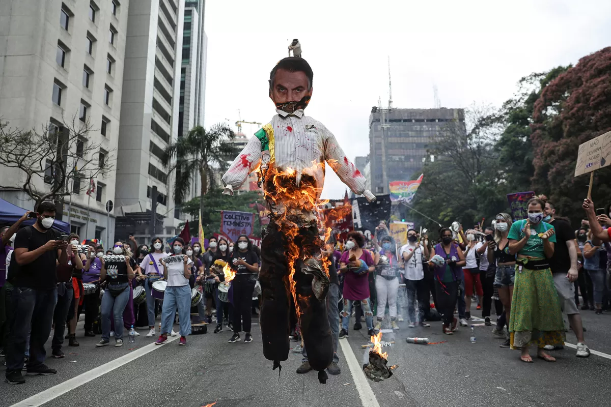 Las marchas contra Bolsonaro vuelven a inundar Brasil