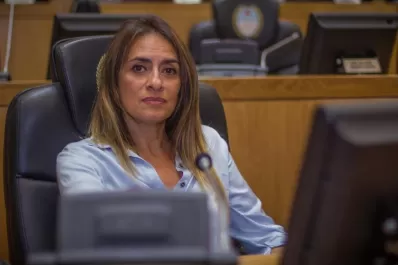 Repudian que FR quede a cargo de la gobernación