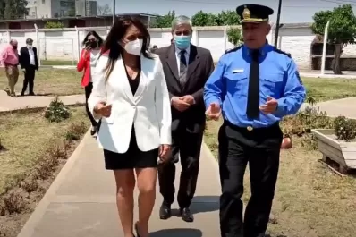 Sandra Orquera recorrió las instalaciones del Penal de Villa Urquiza