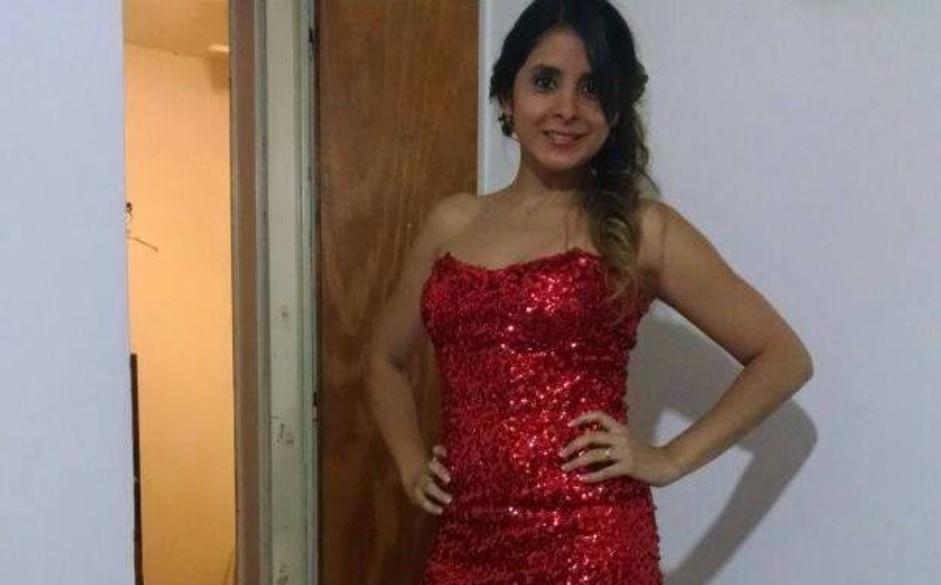 La novia de Roberto Rejas trabaja en la escuela que está a la par de Bomberos