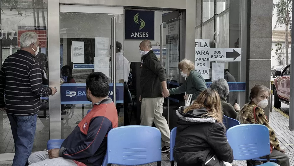 CIFRAS. En septiembre se marcó un récord en el país de jubilaciones y de pensiones.